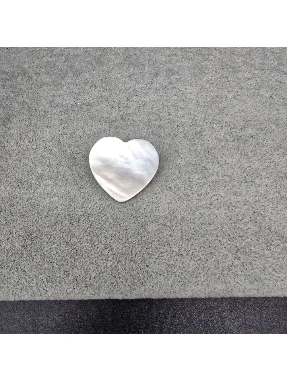 Vintage Mother of Pearl Heart Brooch Pin Natural Shell Iridescent Pink MOP 1970s